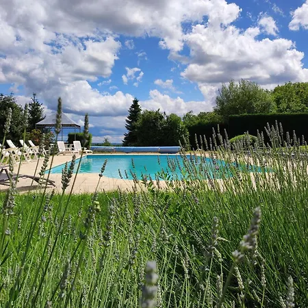 Ferienhaus Authentique Propriete Perigourdine Pour 18 Pers. Avec Piscine Chauffee - Fr-1-824-13
